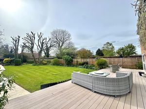 Photo 24- click for photo gallery